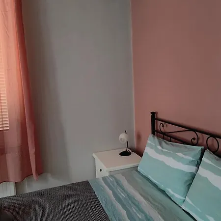 Italy 21 -affittacamere Guest house *