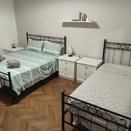 Italy 21 -affittacamere Guest house *